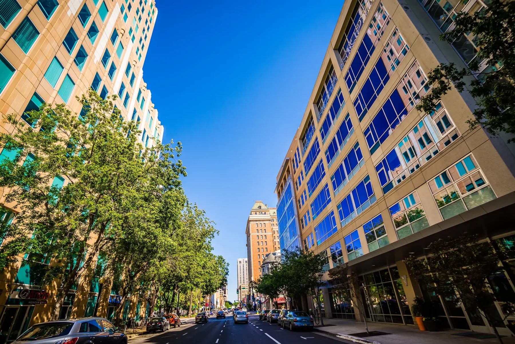 Downtown Sacramento California, large buildings and busy city street